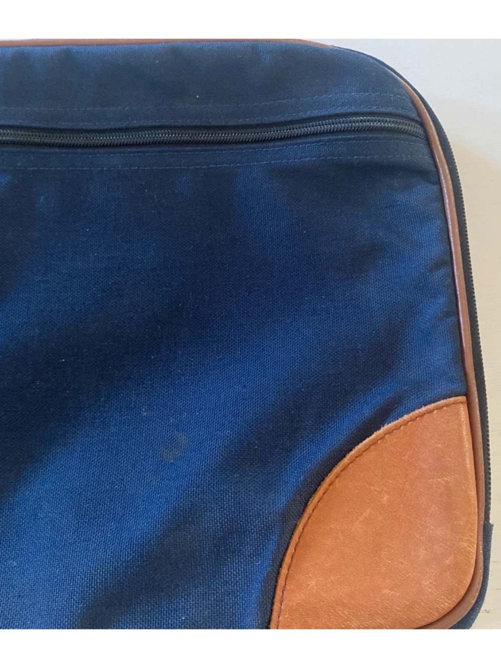 L.L. Bean Navy and Canvas Portfolio/Laptop Case with British Tan Leather Trim - Picture 8 of 13